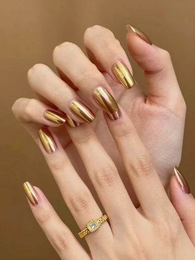 Gold Chrome Nail Ideas for a Luxe Finish