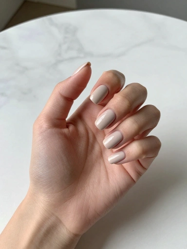 Why Minimalist Nails Are Always in Style
