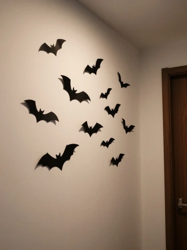 Halloween Wall Decor You Can Make Yourself