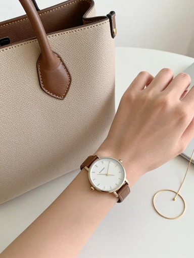 Accessories That Complete a Professional Look