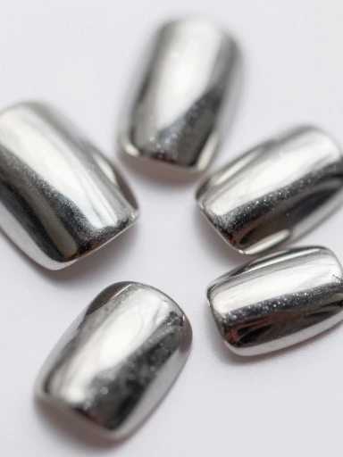 Chrome Nails That Shine All Summer