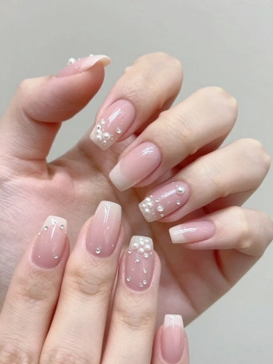 Pearl Nail Designs for Timeless Elegance