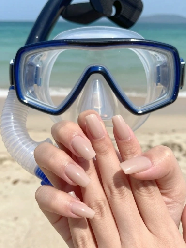 Short Vacation Nails That Look Stylish