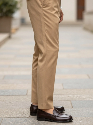 Tailored Trousers and Pleated Skirts That Look Expensive