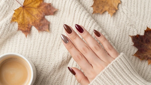 stunning fall nail ideas for 2025 trending colors designs styles