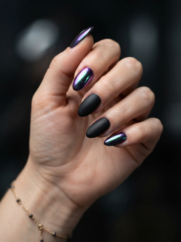 Spooky Chrome Halloween Nails